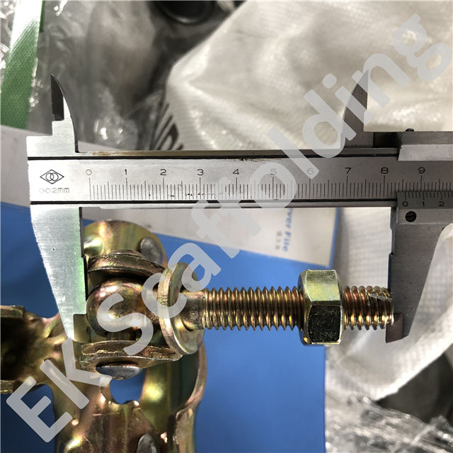 Wciśnięty podw&oacute;jny pokaz 06