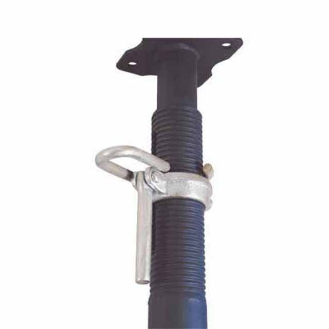 Stalowe rusztowanie z regulowanym obowiązkiem