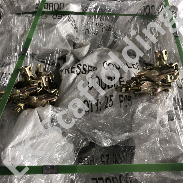 Wciśnięty podw&oacute;jny pokaz 08