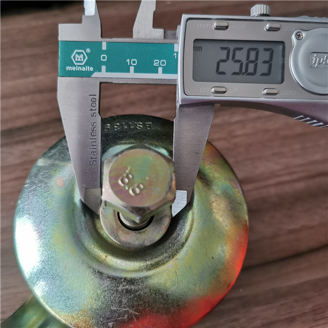 Klips do palc&oacute;w u st&oacute;p Pokaż 03