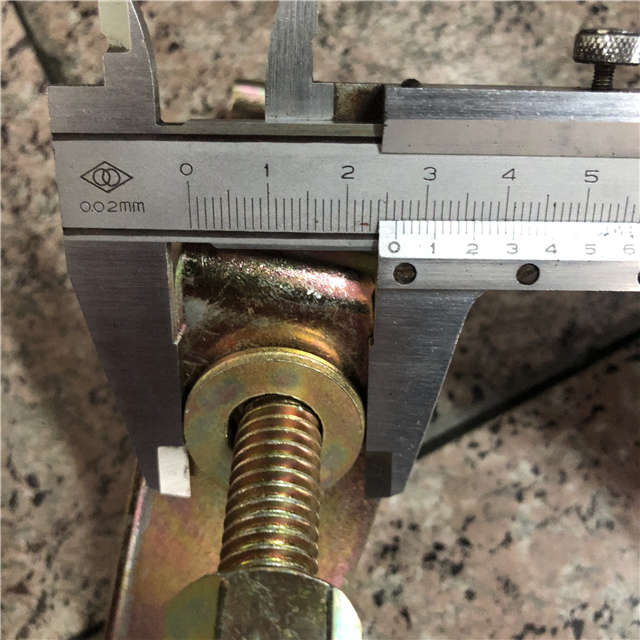 Spinka do krawata Pokaż 06