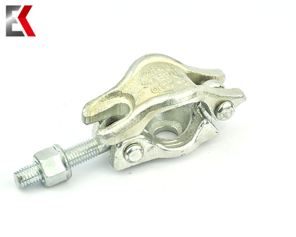 Łącznik p&oacute;łobrotowy 