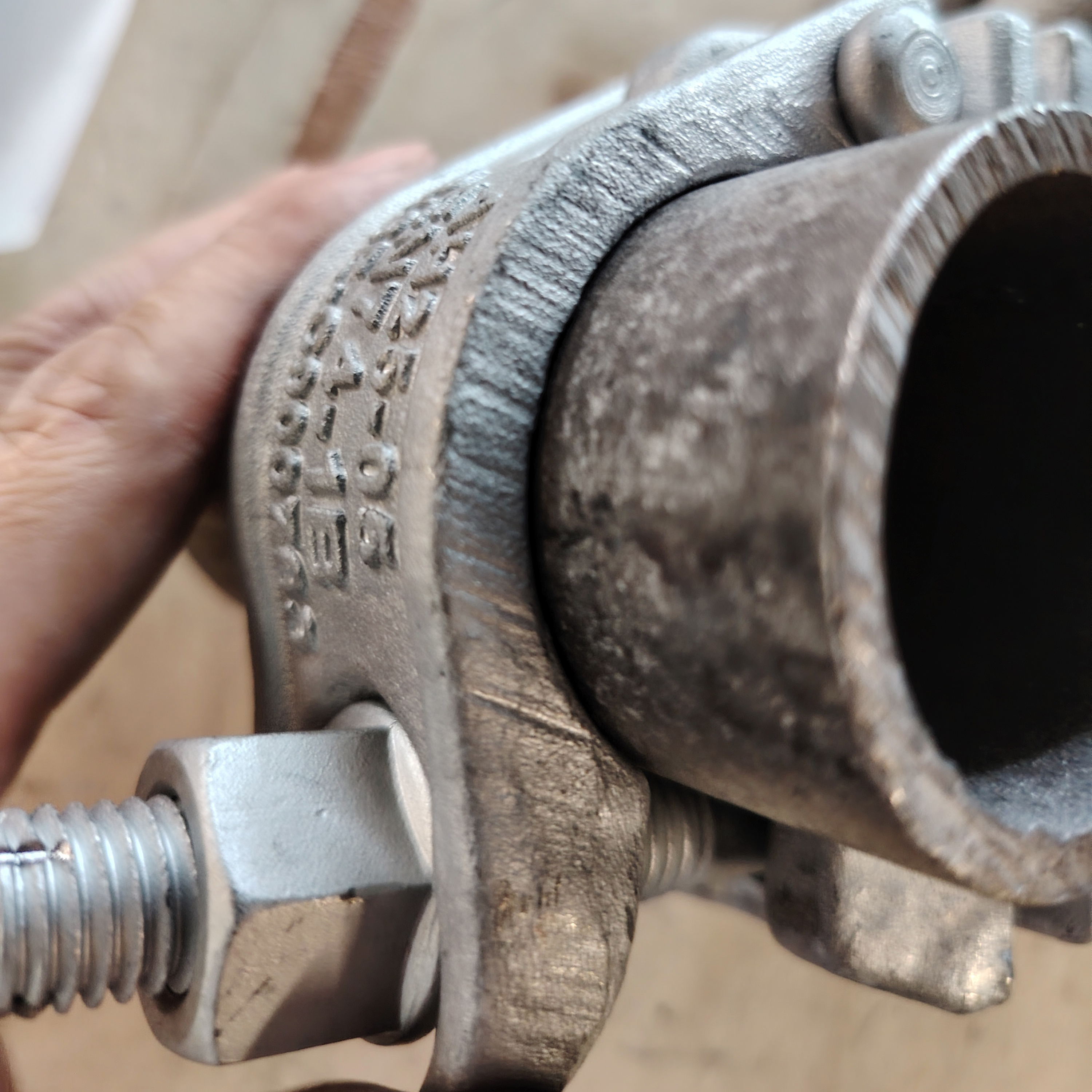 Łącznik obrotowy KV 49 X 49 Zacisk rusztowaniowy o specjalnym kształcie