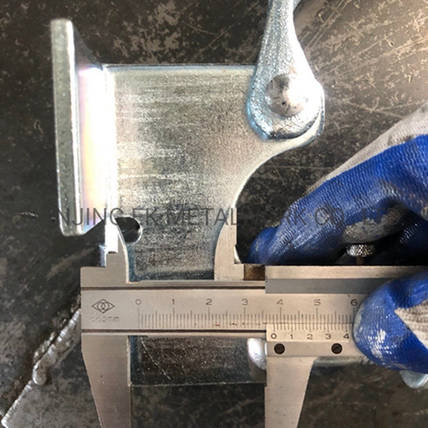 Tablica testowa łącznika ustalającego 