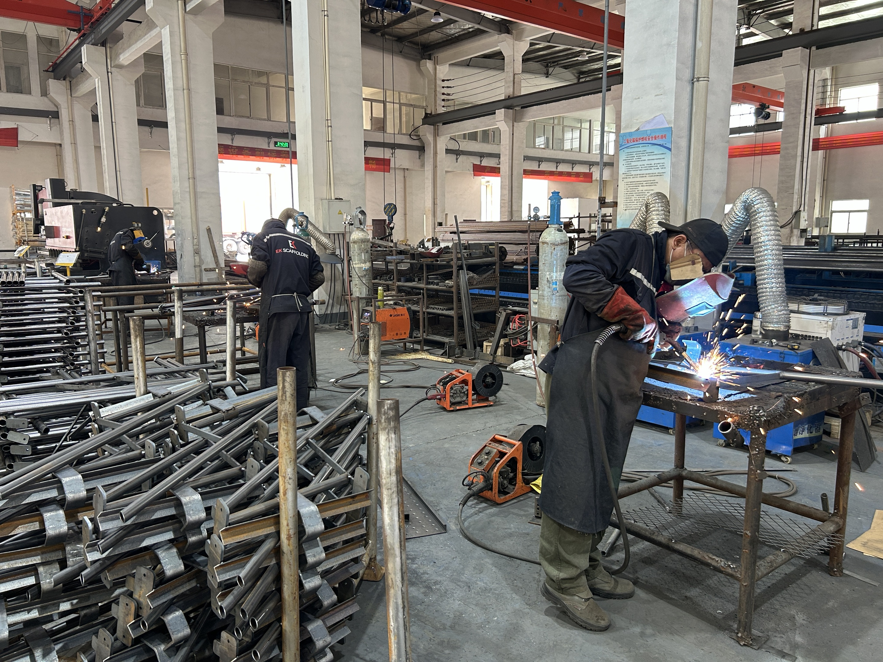 27695D48-AD9D-4E6D-B99D-06D41508BD98