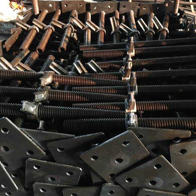 Czarne rusztowanie regulowane podnośnik solidnych śrub 