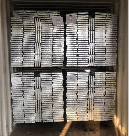 Załadowanie desek rusztowania