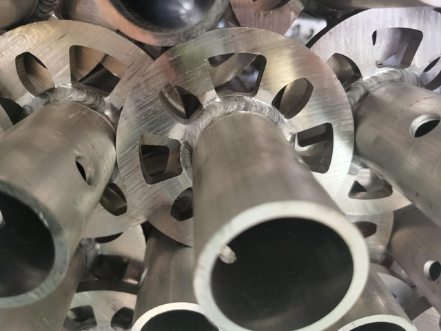 Aluminiowy standard rusztowania