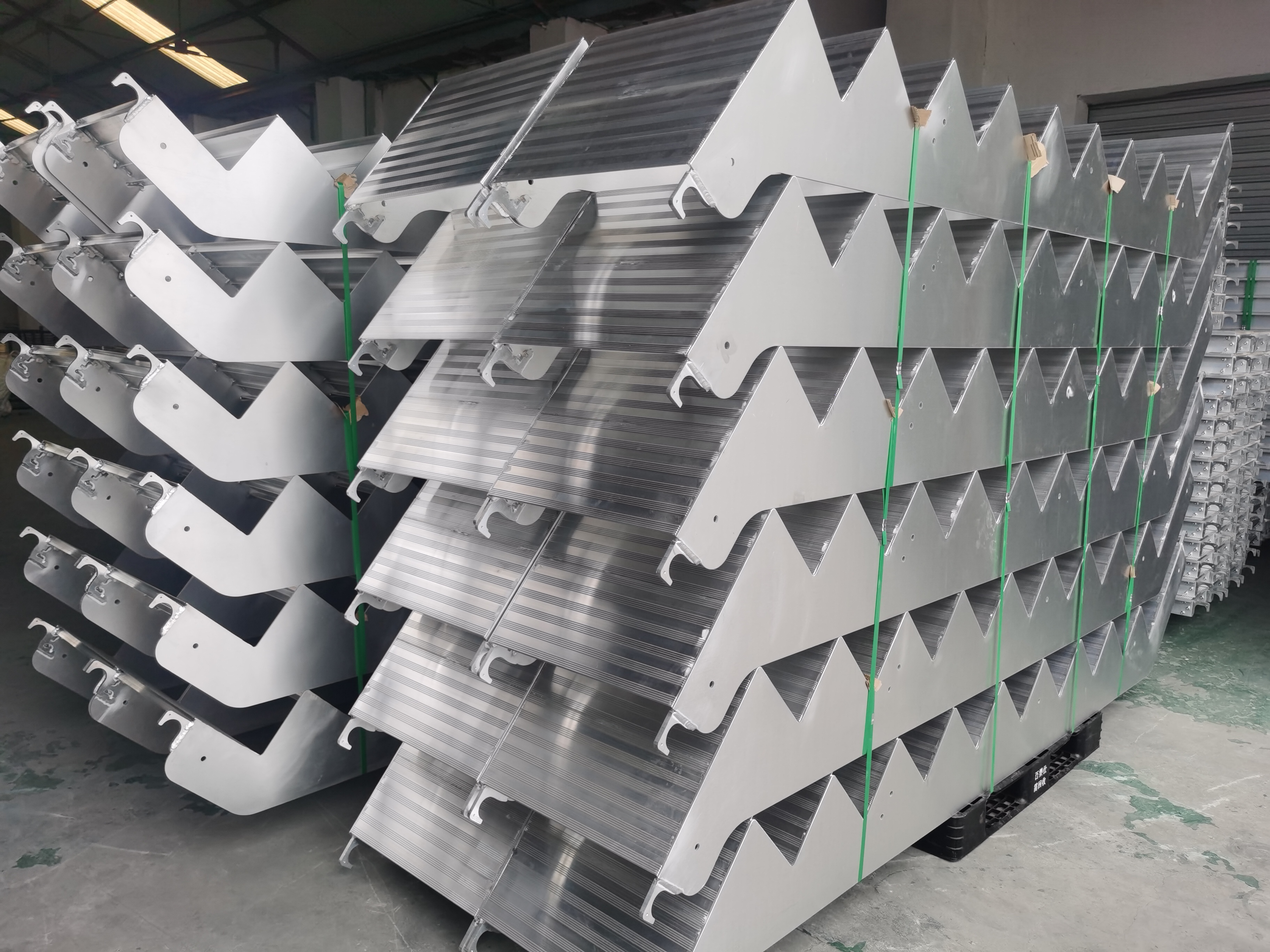 aluminum scaffolding stair aluminiowe rusztowanie schodowe