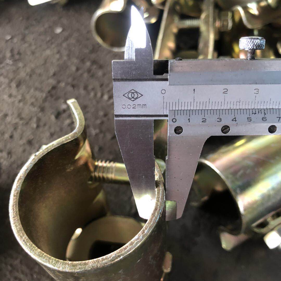 Wciśnięty łącznik rękawa