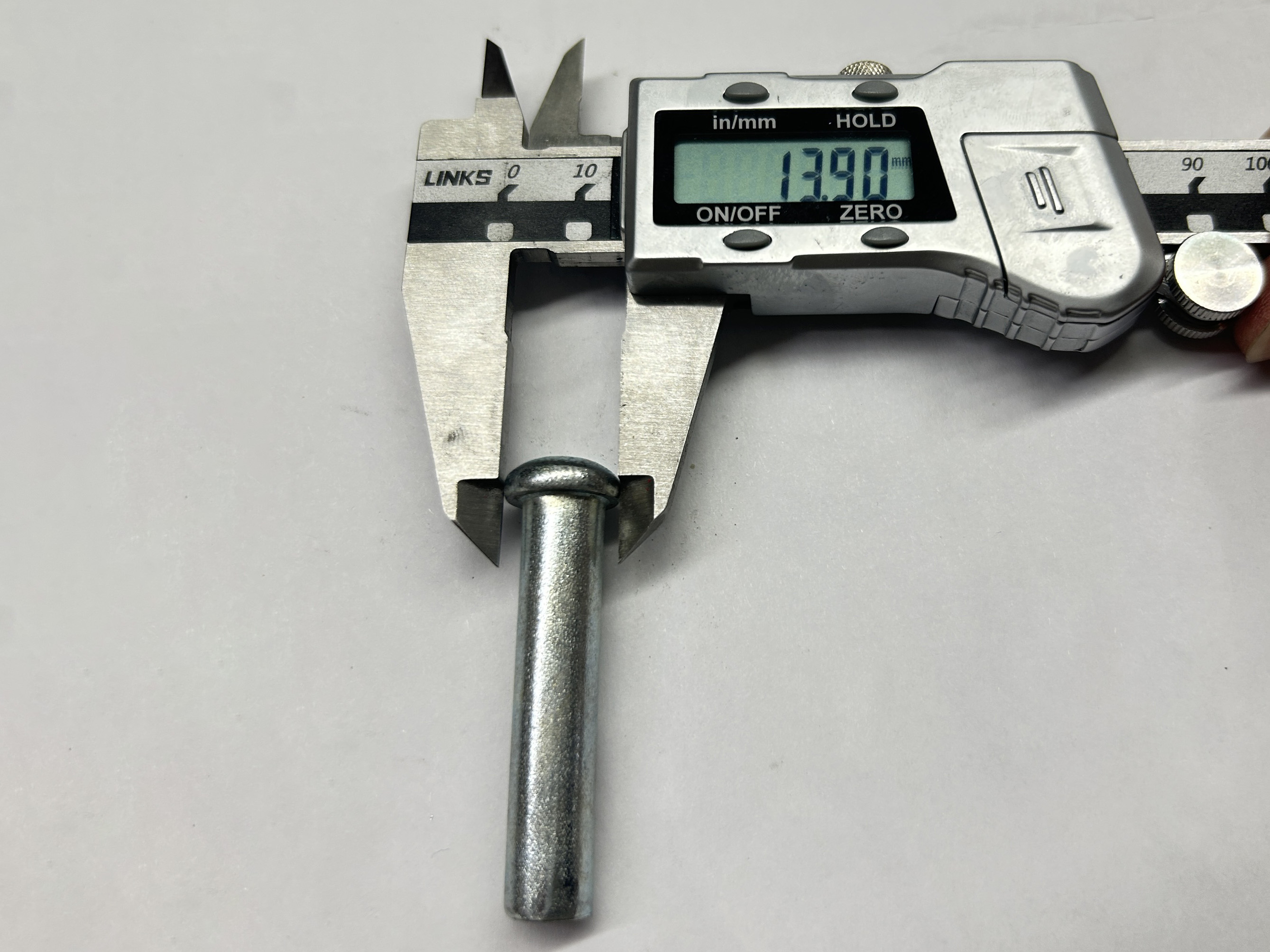 Łącznik rusztowania Rozmiar nitu 