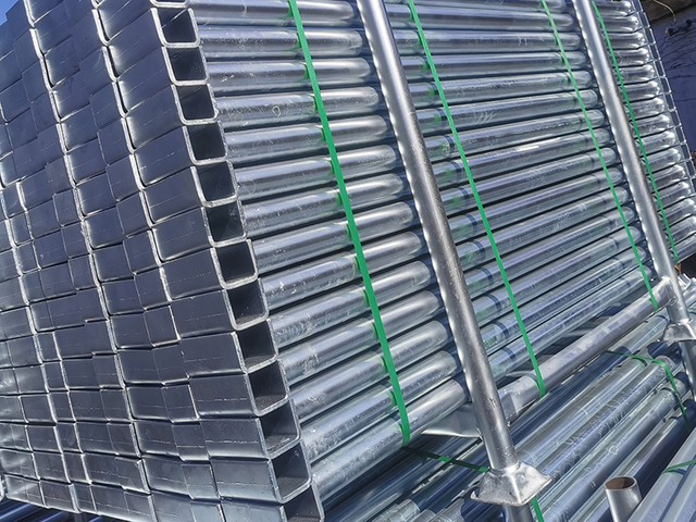 Ocynkowane pawęże cuplock