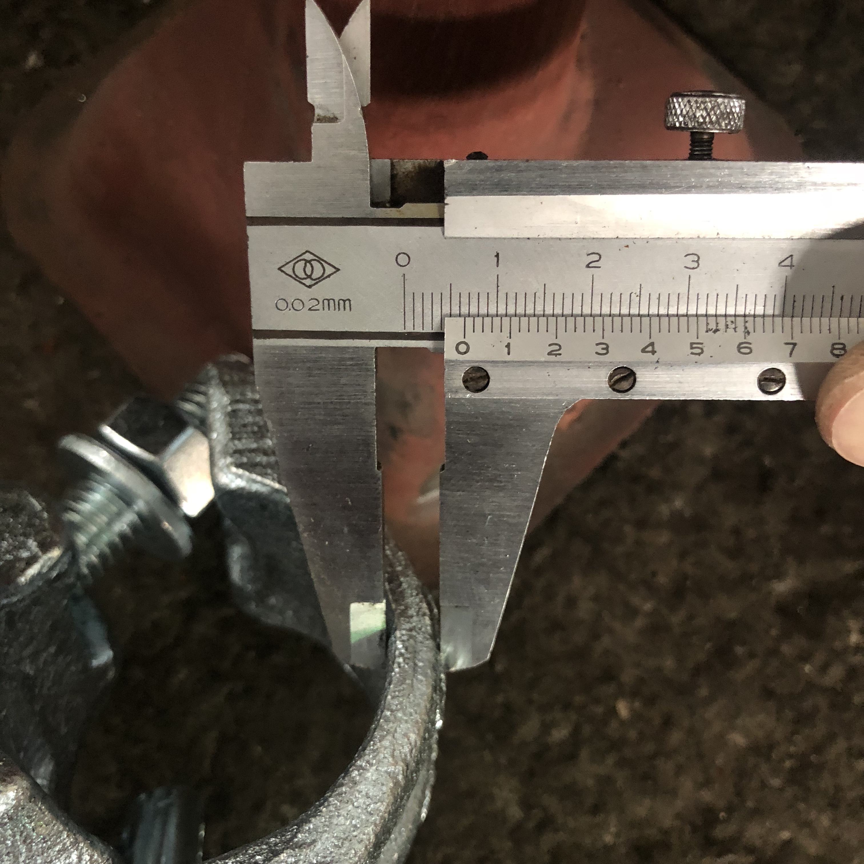 Upuść podw&oacute;jny łącznik