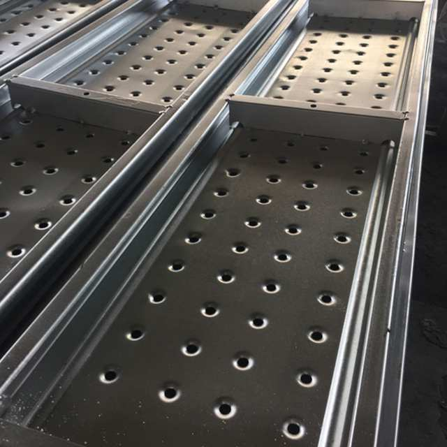 Stal rusztowa deska deska stosowana w stalowych rusztowaniach do budowy