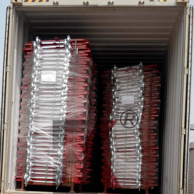 Bramy rusztowania i ładowanie pułapki