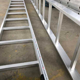 Aluminiowe rusztowanie wieloekologiczne kroku składania proste drabiny