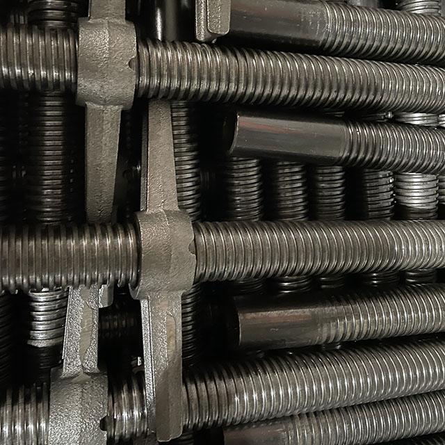 Czarne rusztowanie regulowane podnośnik solidnych śrub 