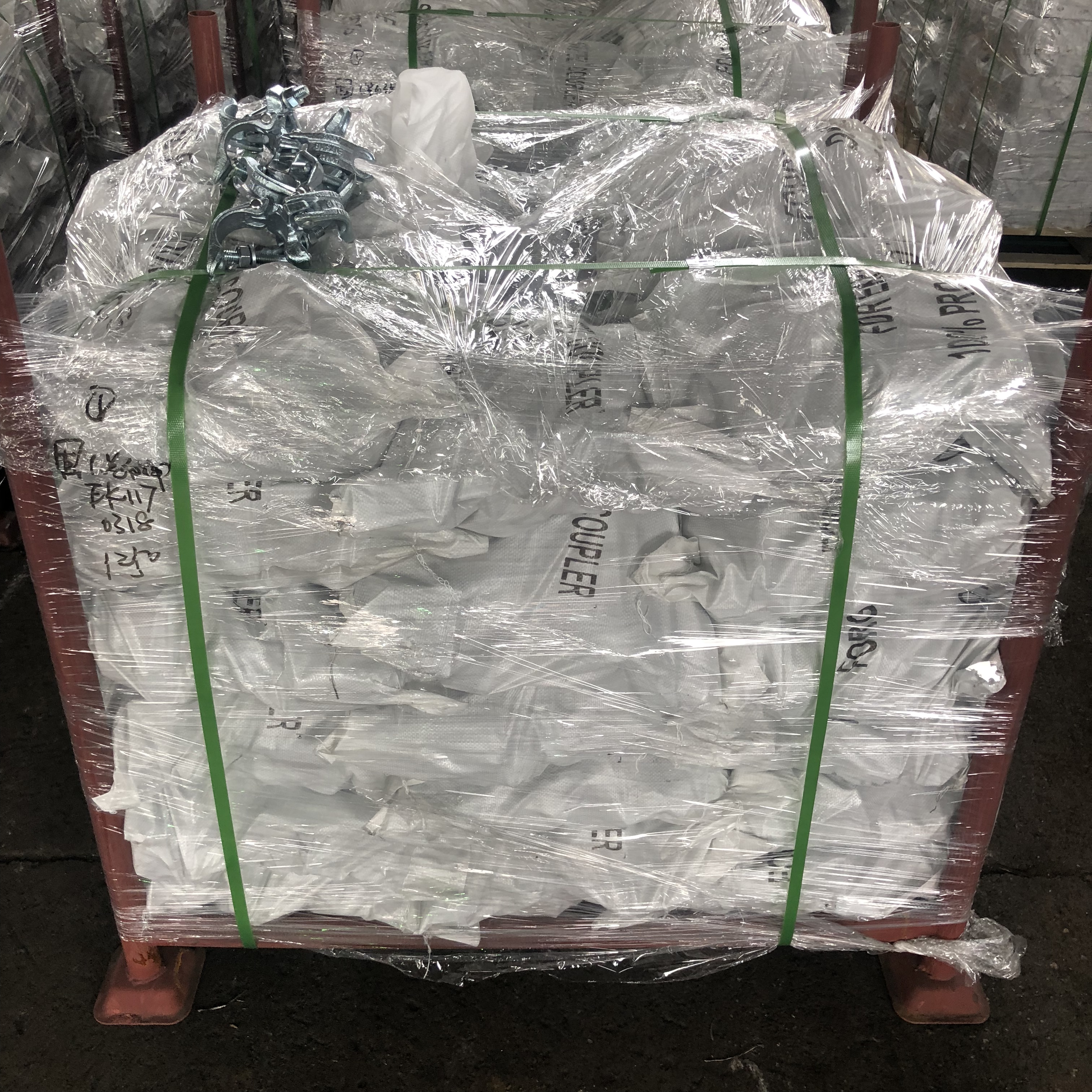 Upuść podw&oacute;jny łącznik