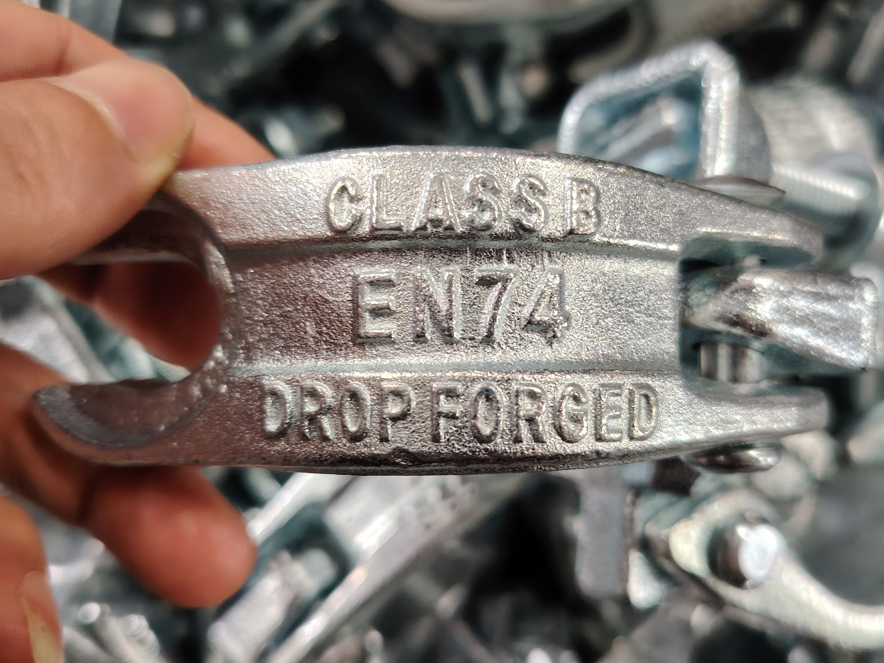 Raport z inspekcji łącznika obrotowego SGS