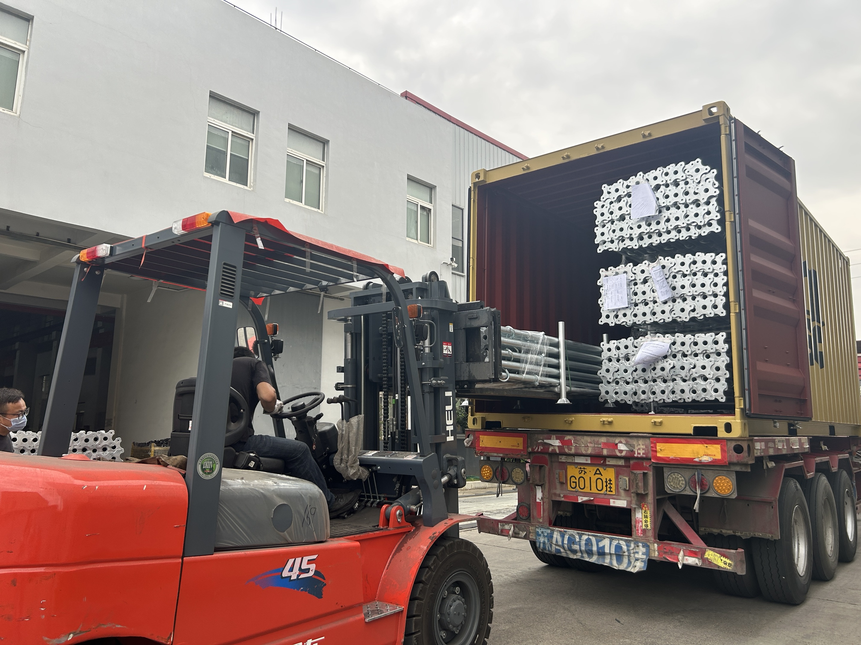 rusztowania rekwizyty 