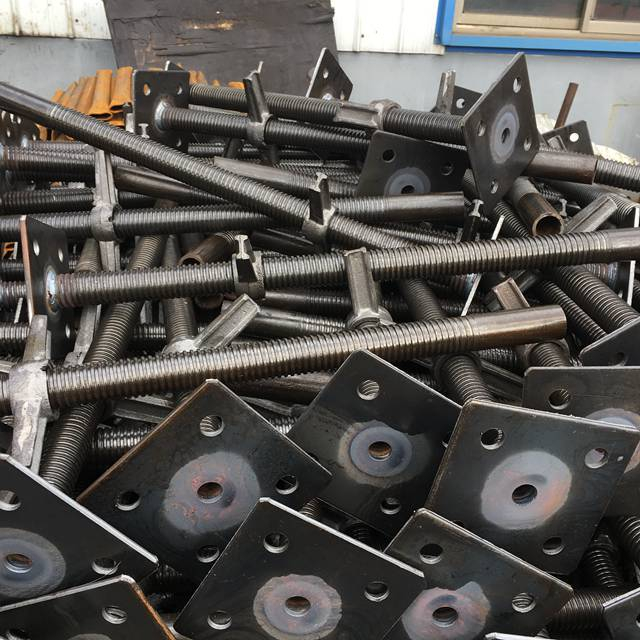 Czarne rusztowanie puste gniazdo podstawy śrub 