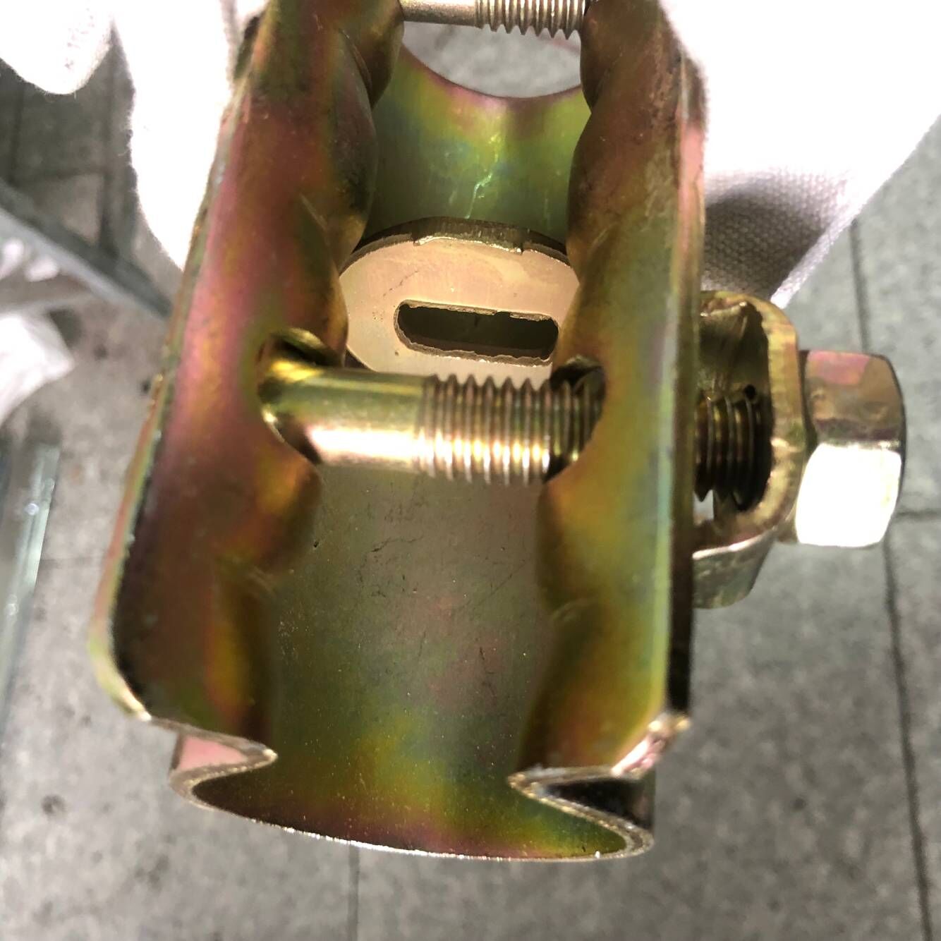 Wciśnięty łącznik rękawa