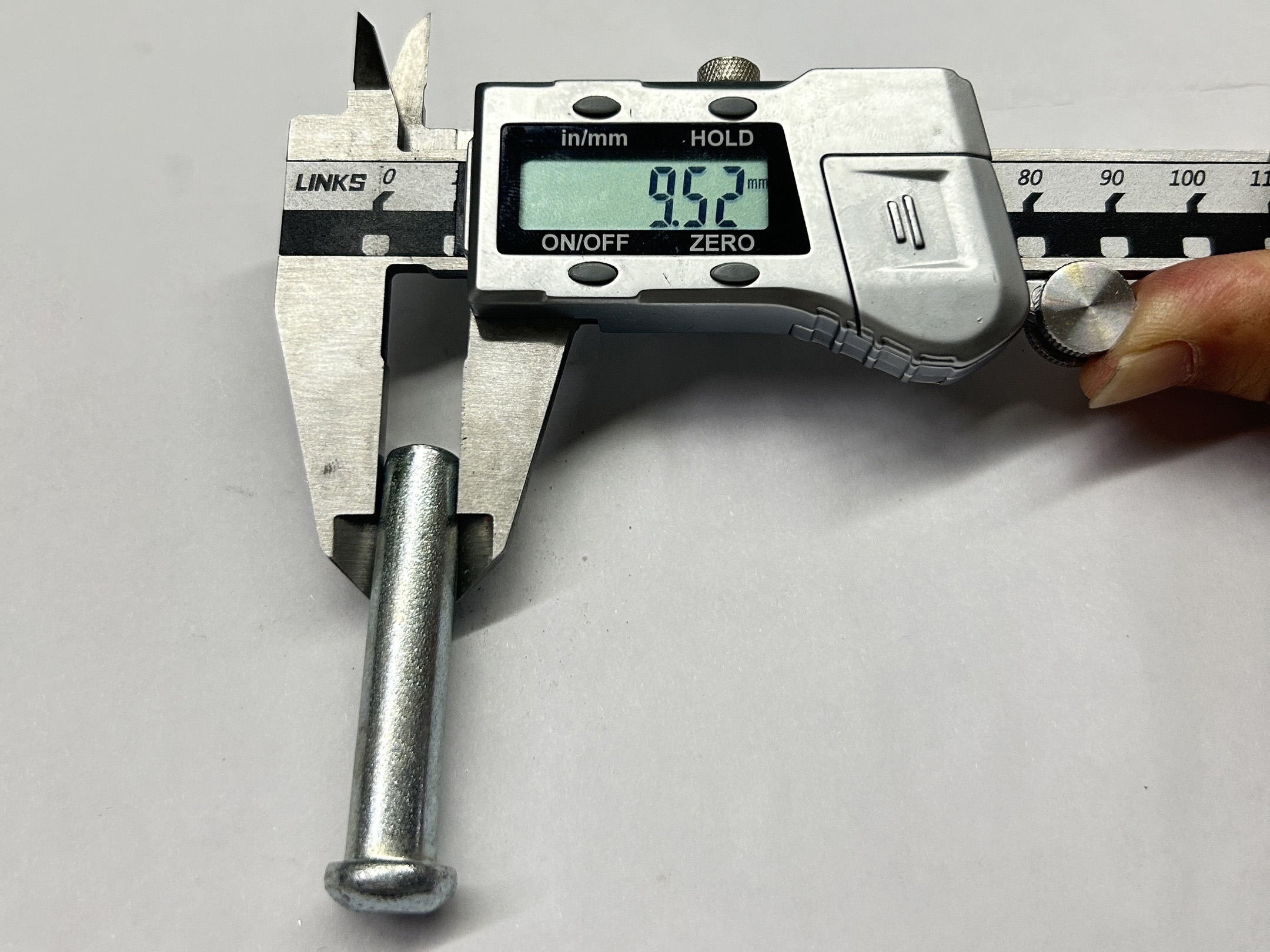 Łącznik rusztowania Rozmiar nitu 