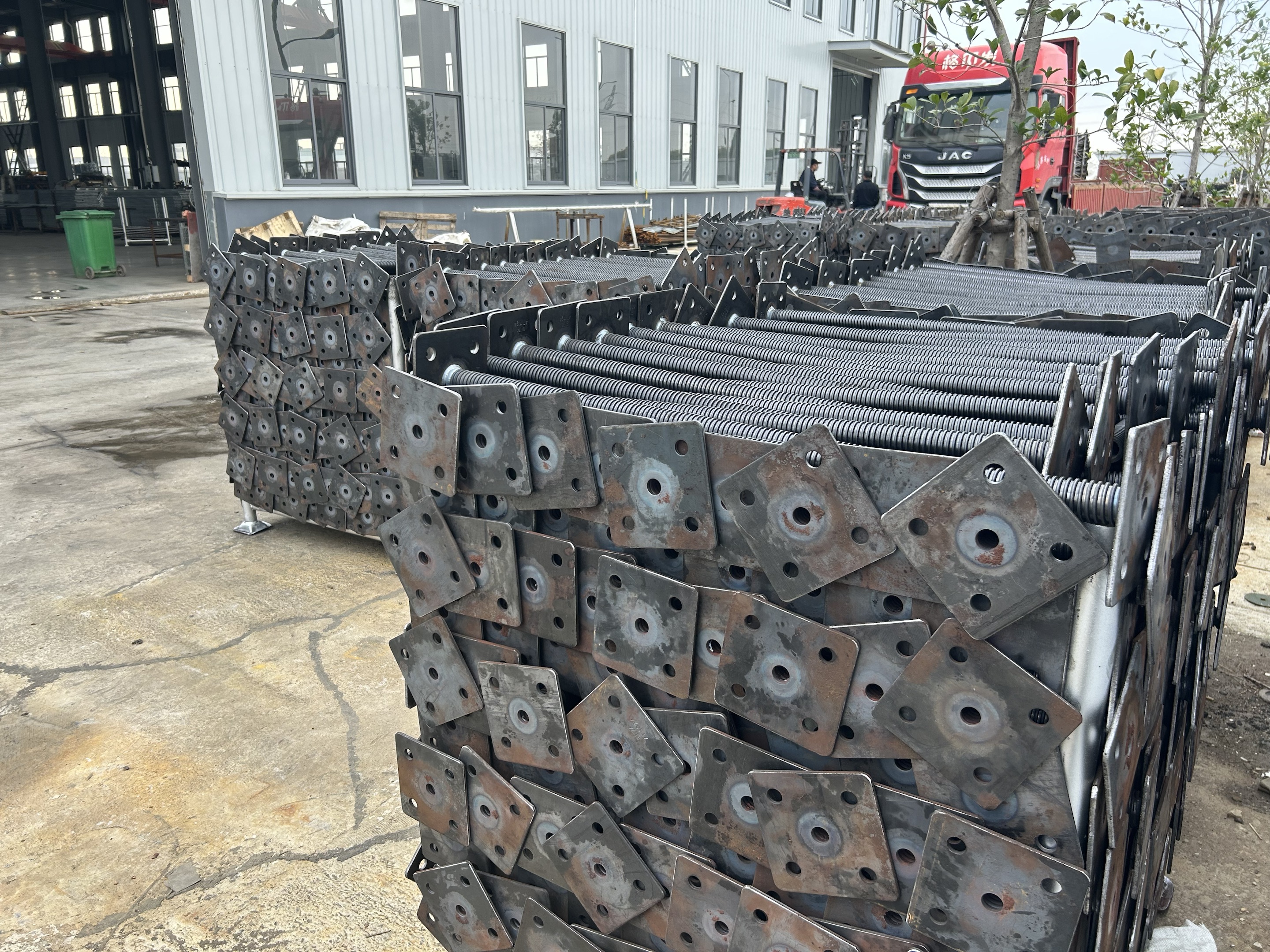 spawanie na podnośniku podstawowym