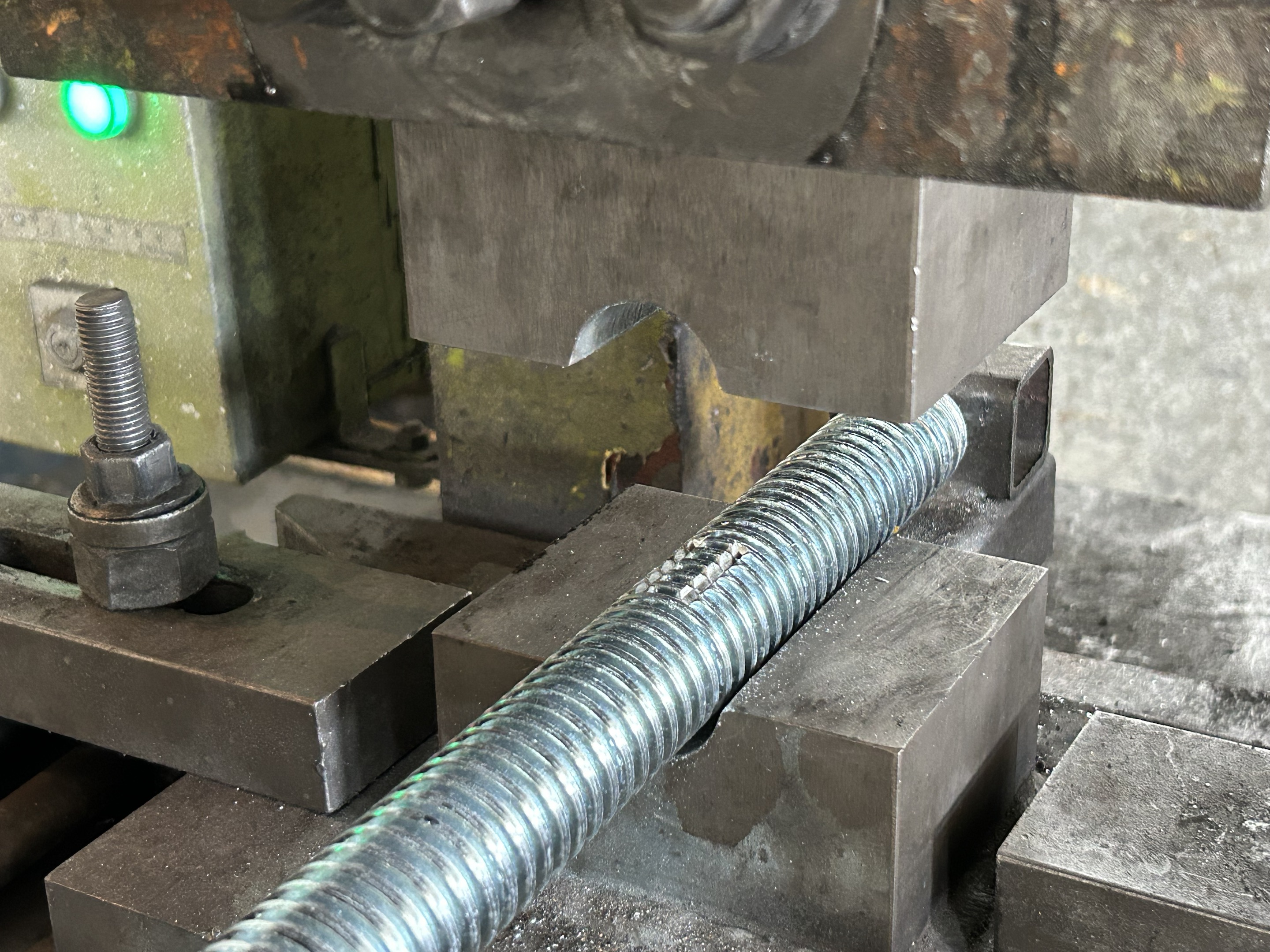 podnośnik podstawowy zniszcz zęby