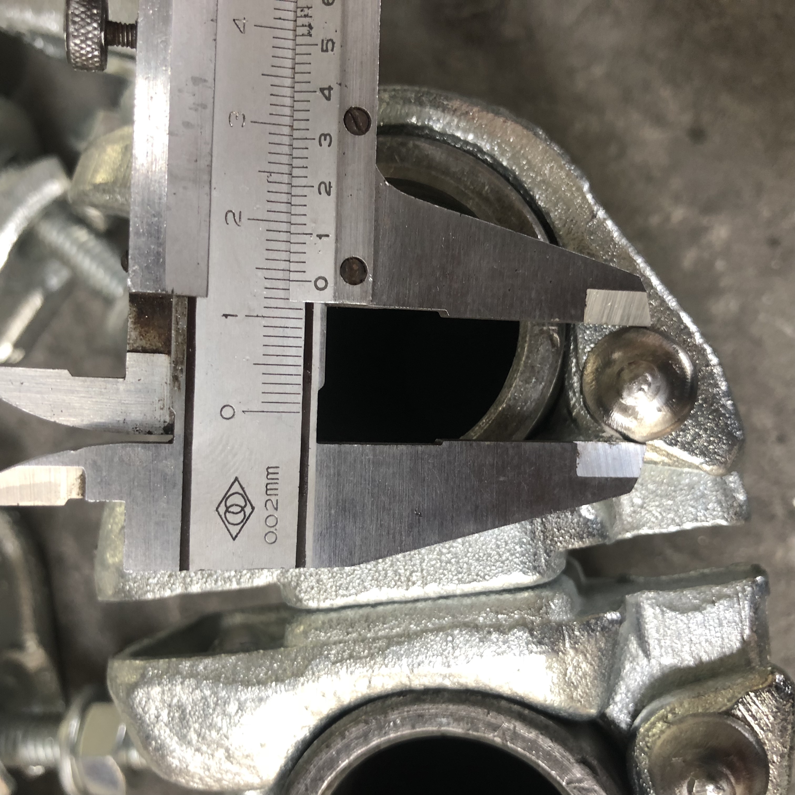 Złącze obrotowe do rusztowania 