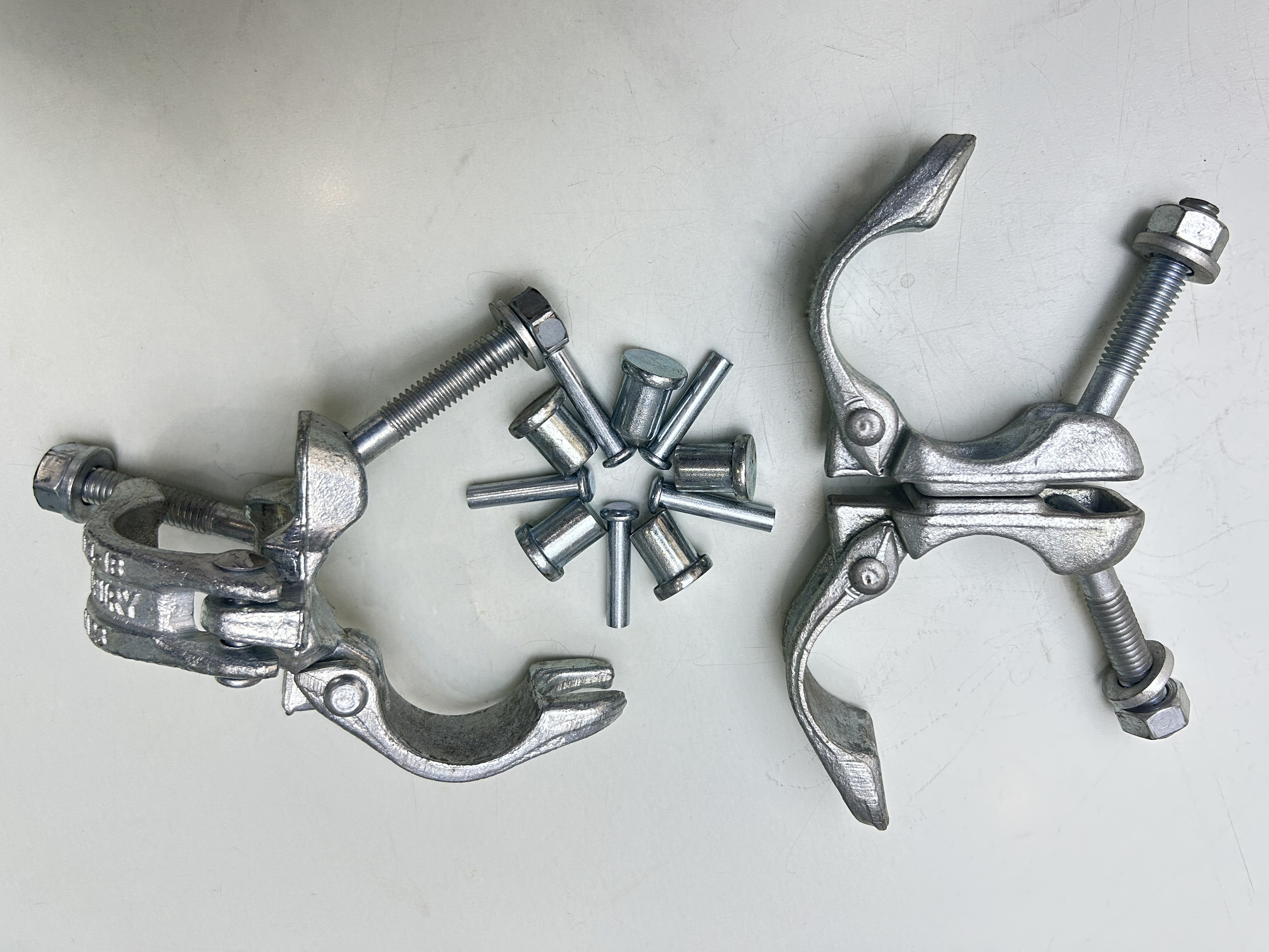 łącznik rusztowania nit 