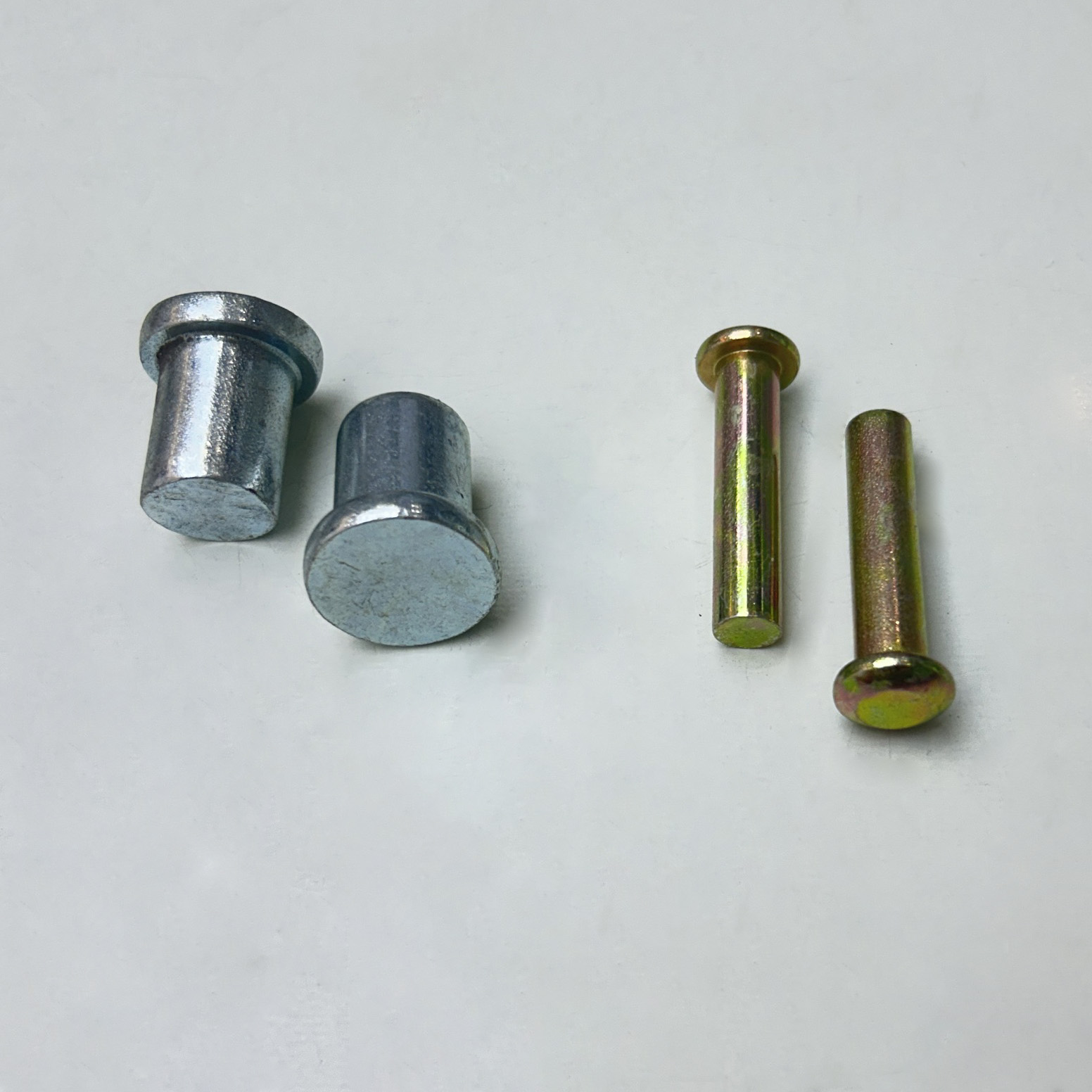 Nit łącznikowy do rusztowań prasowany w Wielkiej Brytanii