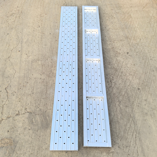 Zamknięta stalowa deska 2000 mm