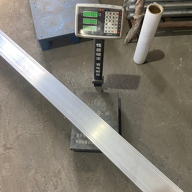 Aluminiowy system rusztowań Ringlock System TOE Board 3.0M