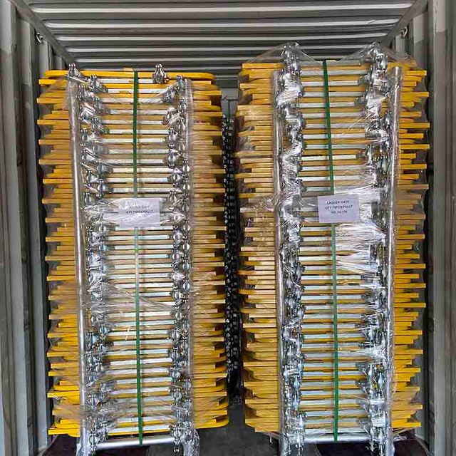 Bramy rusztowania i ładowanie pułapki