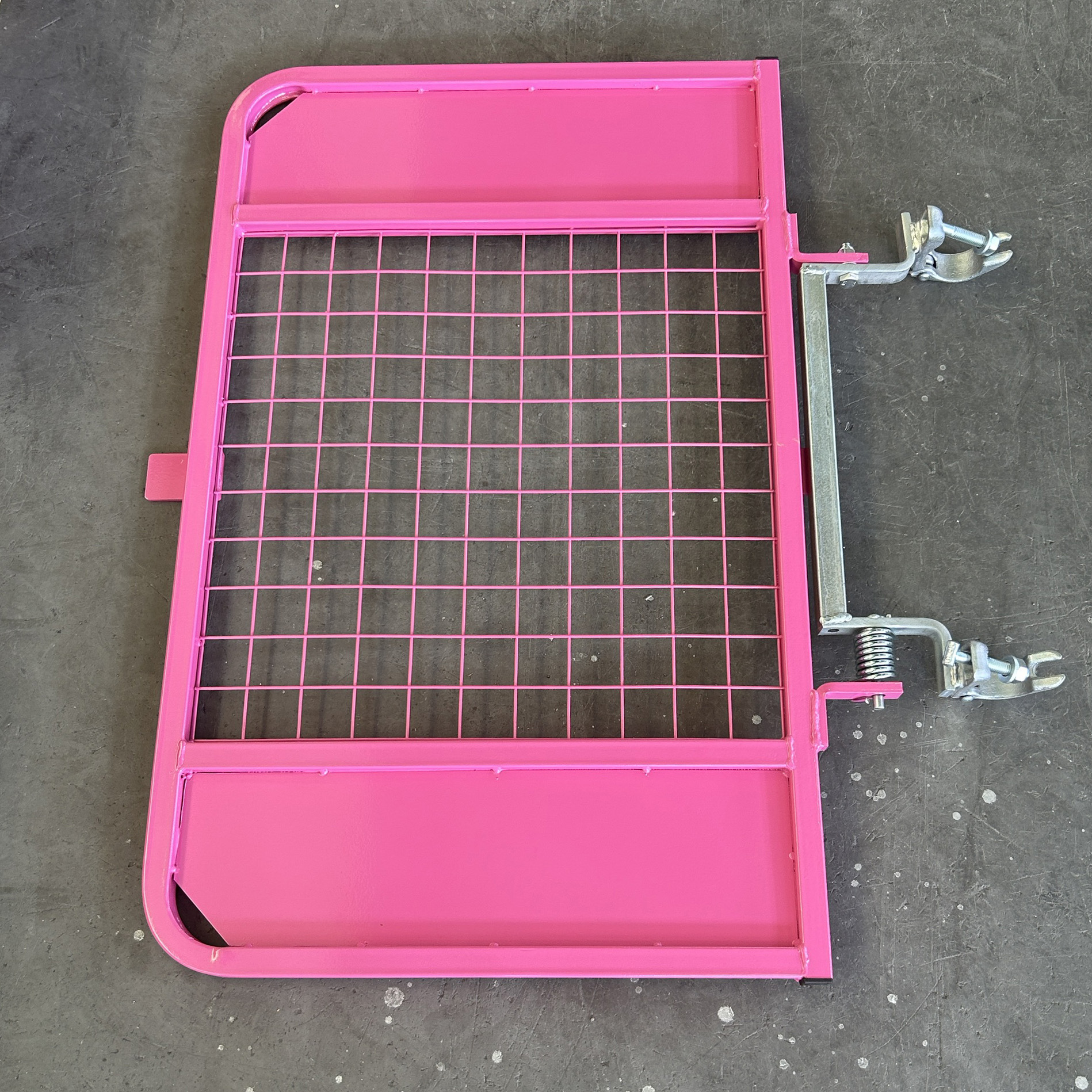 Niestandardowa brama rusztowania