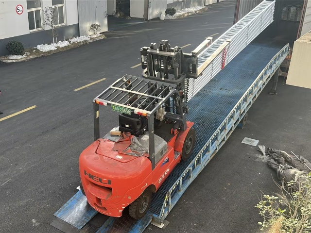 Stalowa belka drabiny 